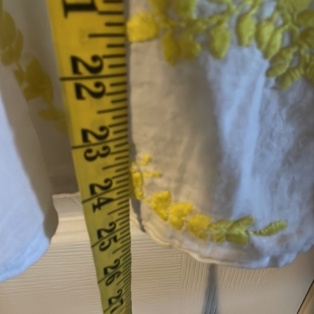 Roberta Roller Rabbit Embroidered Sleeveless Top - Picture 6 of 9